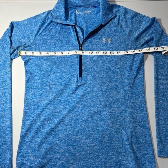 Under Armour Blue Loose Fit Pullover Top Womens size Medium - Picture 3 of 6